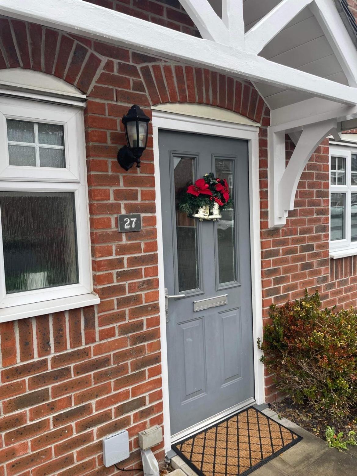 Modern Semi Detached In A Quiet Location, Driveway Parking Βίλα Ewloe Εξωτερικό φωτογραφία