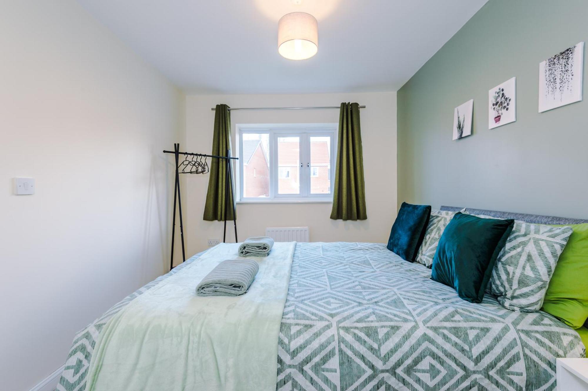 Modern Semi Detached In A Quiet Location, Driveway Parking Βίλα Ewloe Εξωτερικό φωτογραφία